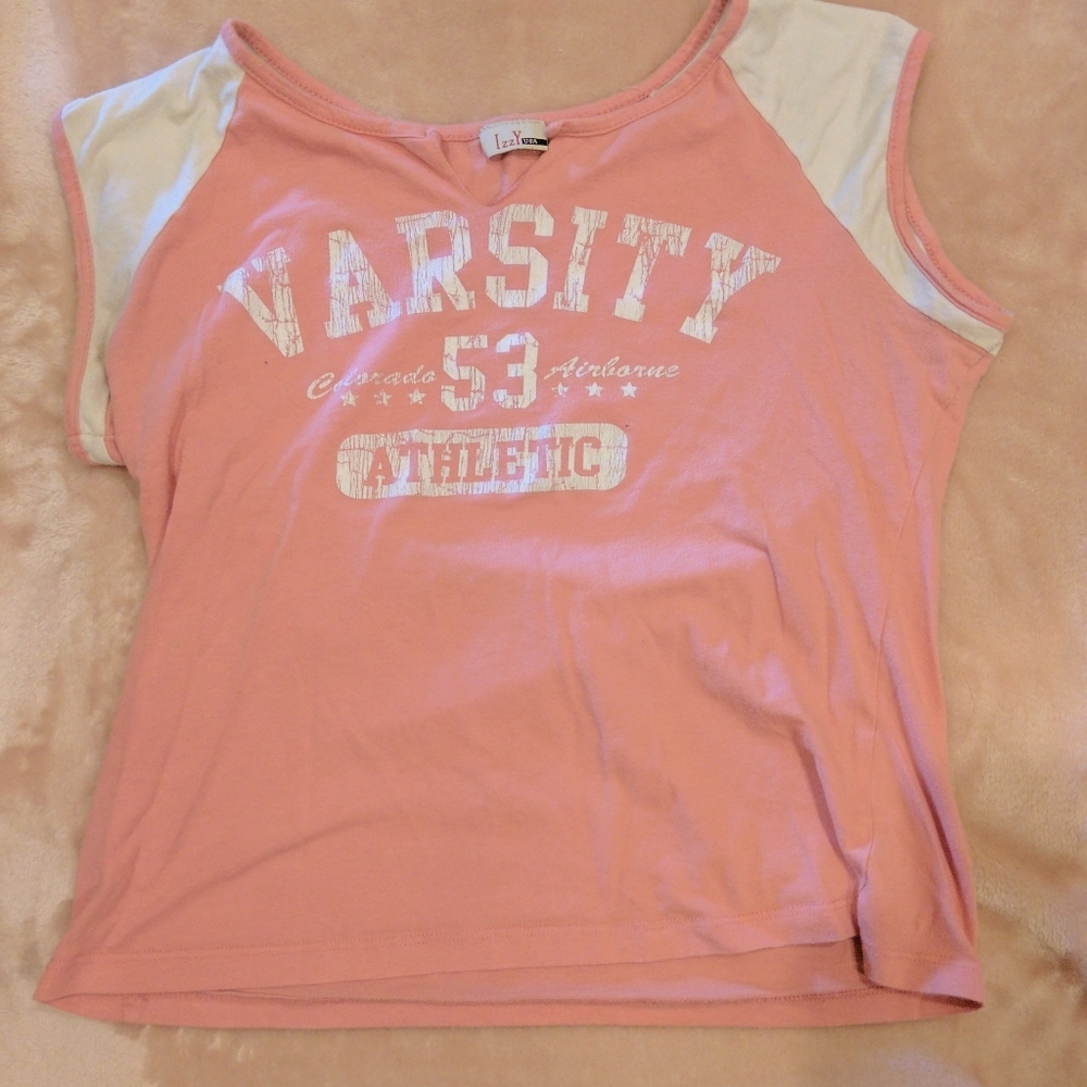 Short thin t-shirts